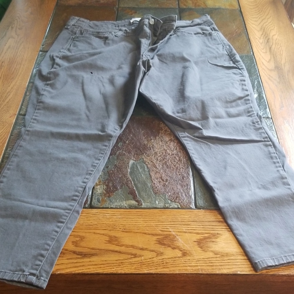 Sonoma Weathered Gray Skinny Jeans